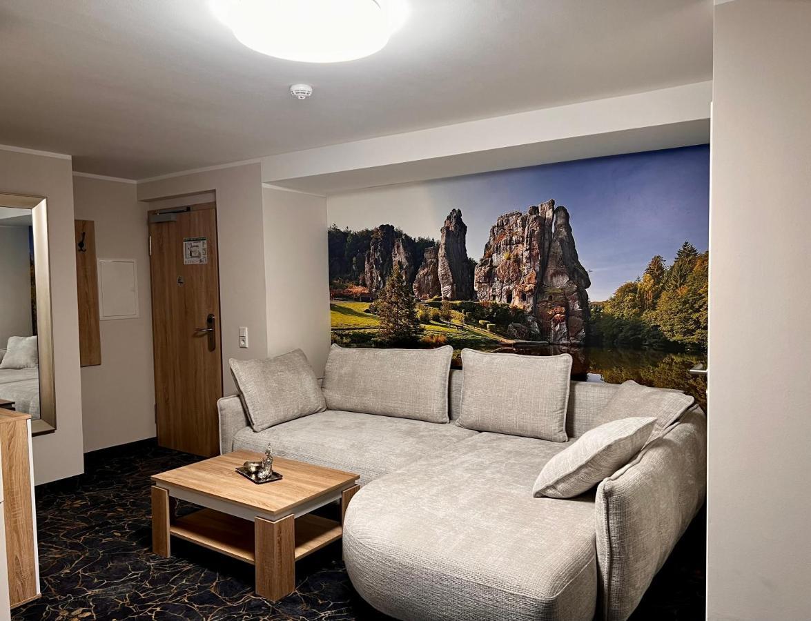 Gaestehaus Am Kurpark Hotel Garni Horn-Bad Meinberg Esterno foto